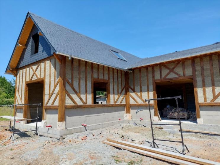 Rénovation de colombage à Fort-Moville Rénovation de colombage à Fort-Moville